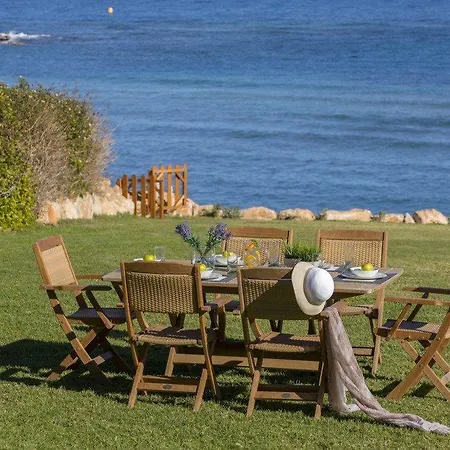 Villa “imagine Renting This Luxury Villa” 24 *