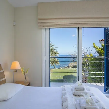 Villa Imagine Renting This Luxury 24 *